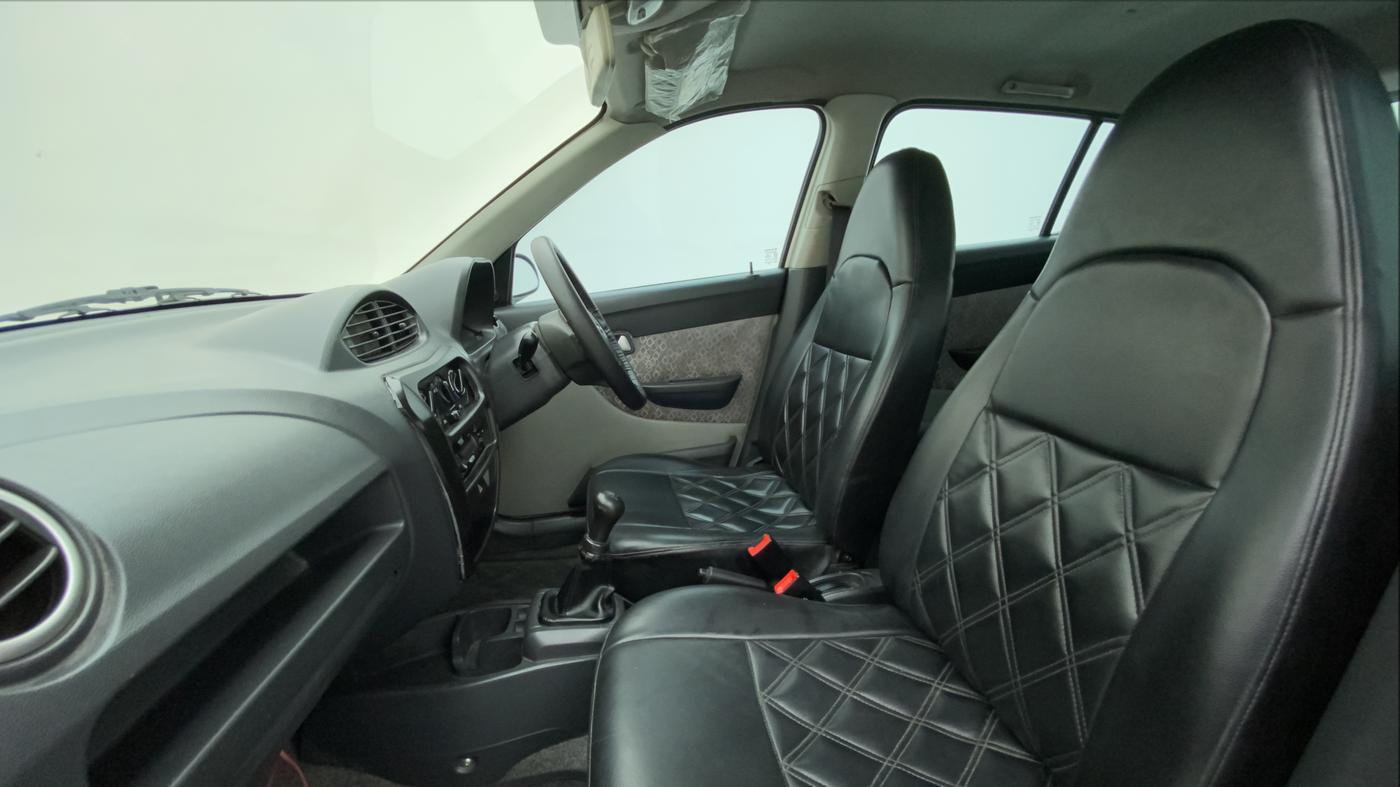 2016 Maruti Alto 800 LXI, Petrol, Manual, 37,796 km, Right Side Front Door Cabin