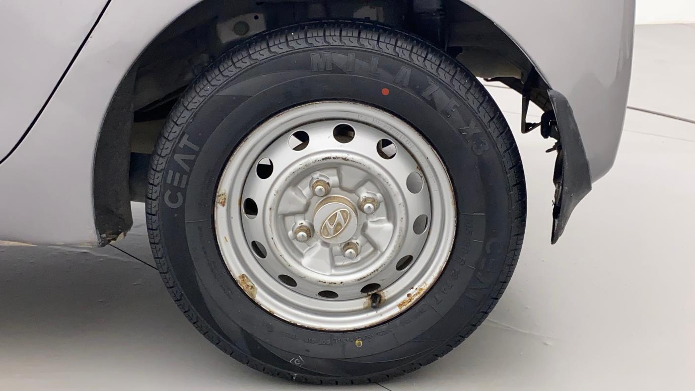 2014 Hyundai Eon ERA +, Petrol, Manual, 85,668 km, Left Rear Wheel