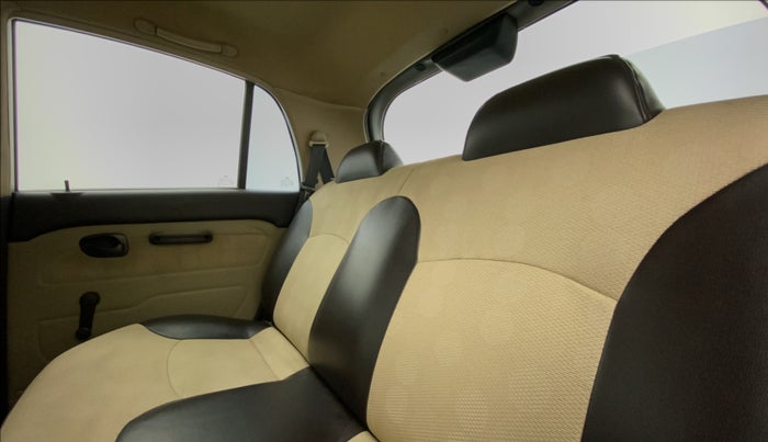 2012 Hyundai Santro Xing GL PLUS, Petrol, Manual, 90,337 km, Right Side Rear Door Cabin