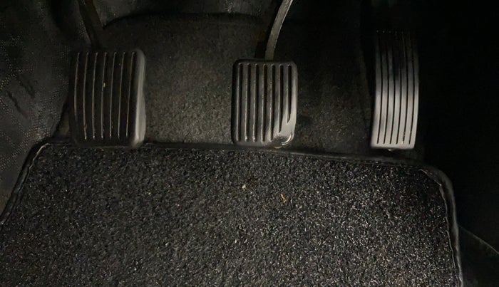 2019 Hyundai Xcent S 1.2, Petrol, Manual, 87,269 km, Pedals