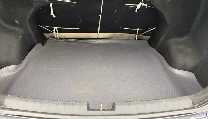 2019 Hyundai Xcent S 1.2, Petrol, Manual, 87,269 km, Boot Inside