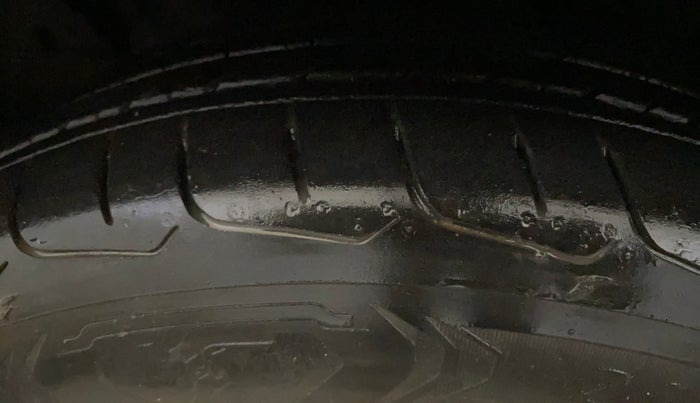 2020 KIA SELTOS GTX PLUS DCT 1.4 PETROL, Petrol, Automatic, 75,763 km, Left Front Tyre Tread