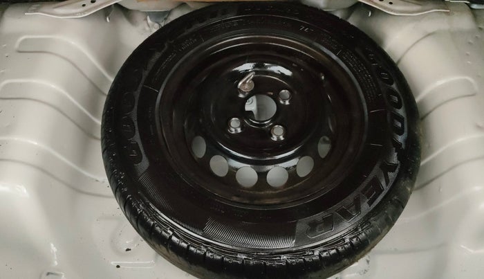 2015 Maruti Alto 800 VXI, Petrol, Manual, 57,992 km, Spare Tyre