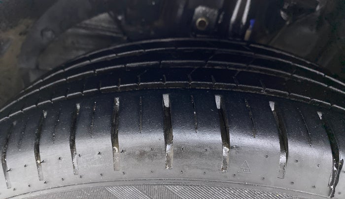 2021 Toyota Glanza G CVT, Petrol, Automatic, 9,121 km, Left Front Tyre Tread