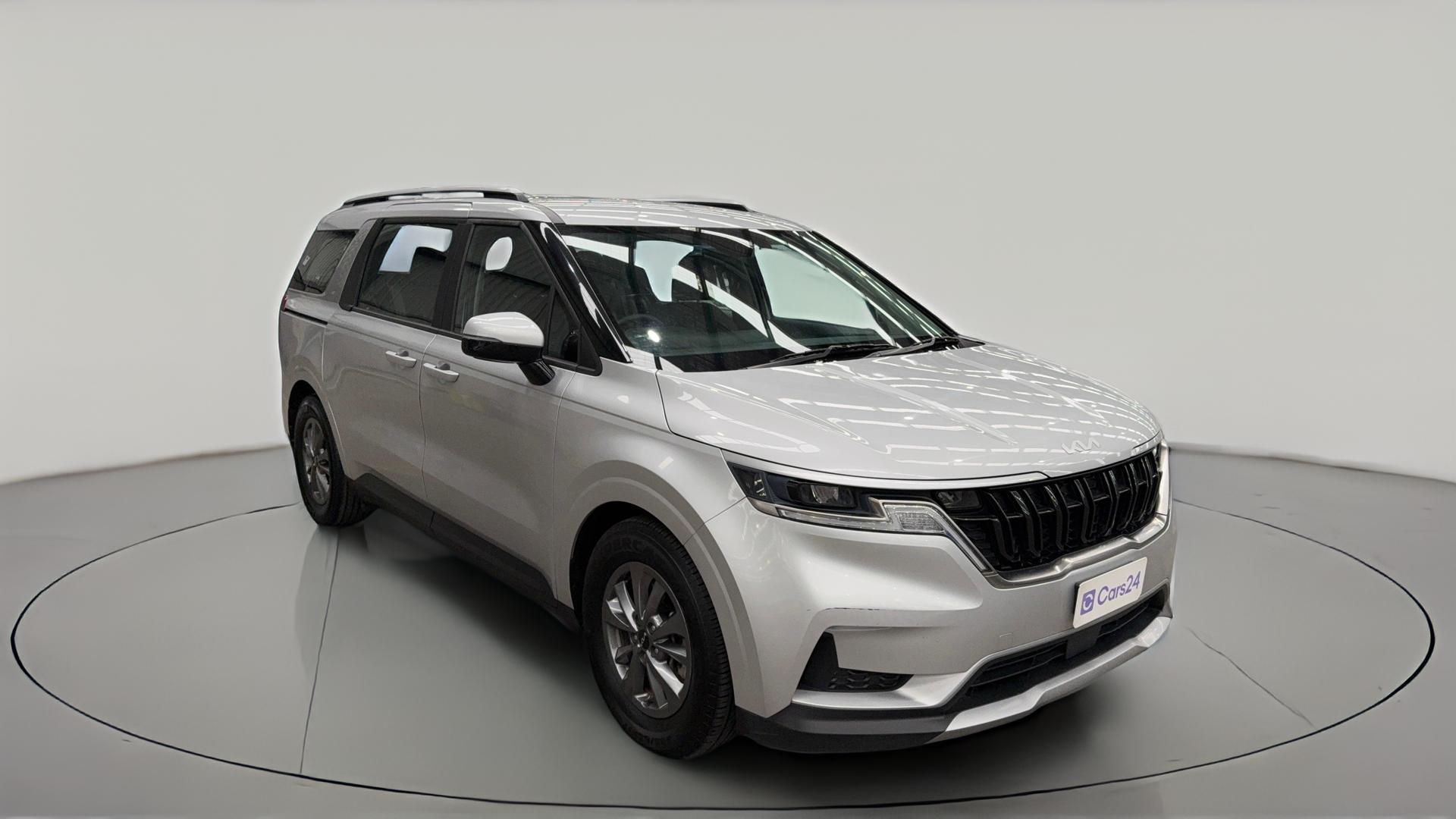 Kia Carnival image