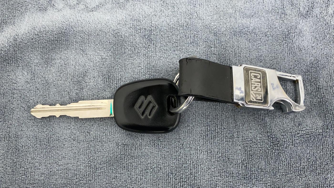 2017 Maruti Wagon R 1.0 LXI CNG, CNG, Manual, 16,506 km, Key Close Up