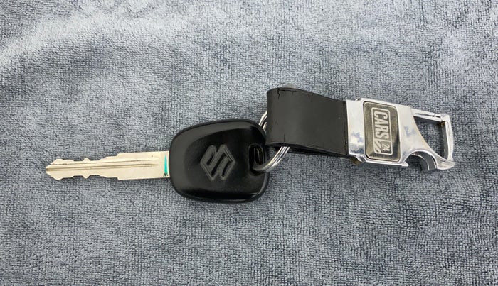 2017 Maruti Wagon R 1.0 LXI CNG, CNG, Manual, 16,506 km, Key Close Up