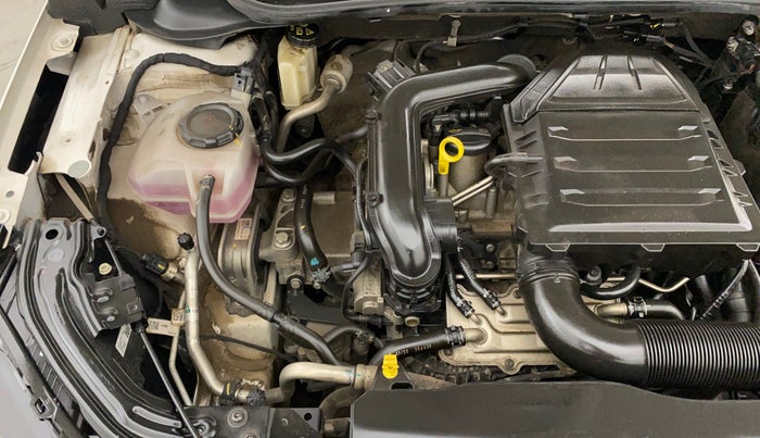 2022 Skoda SLAVIA STYLE 1.0L TSI MT, Petrol, Manual, 27,130 km, Engine View - Right