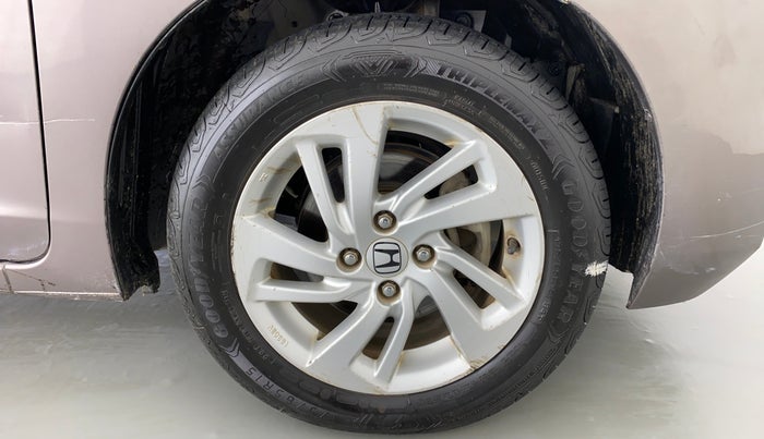 2015 Honda Jazz 1.2 V MT, Petrol, Manual, 34,254 km, Right Front Wheel