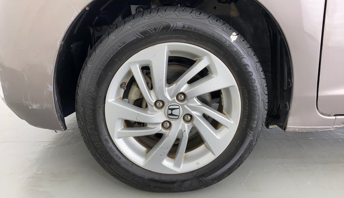 2015 Honda Jazz 1.2 V MT, Petrol, Manual, 34,254 km, Left Front Wheel