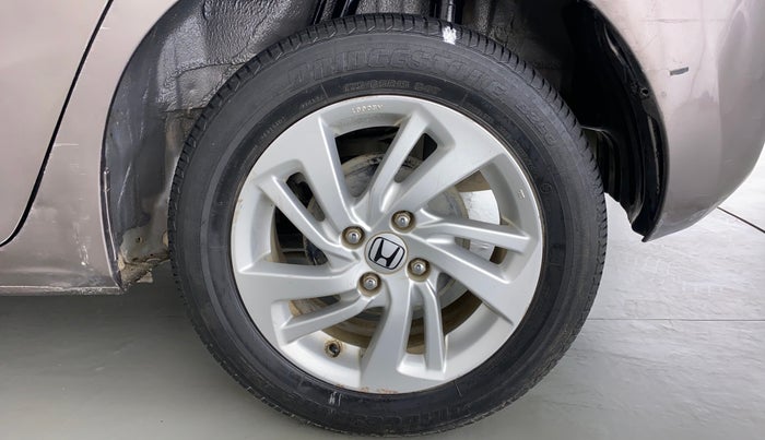 2015 Honda Jazz 1.2 V MT, Petrol, Manual, 34,254 km, Left Rear Wheel