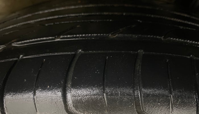 2015 Honda Mobilio 1.5L I-DTEC V, Diesel, Manual, 73,407 km, Left Rear Tyre Tread