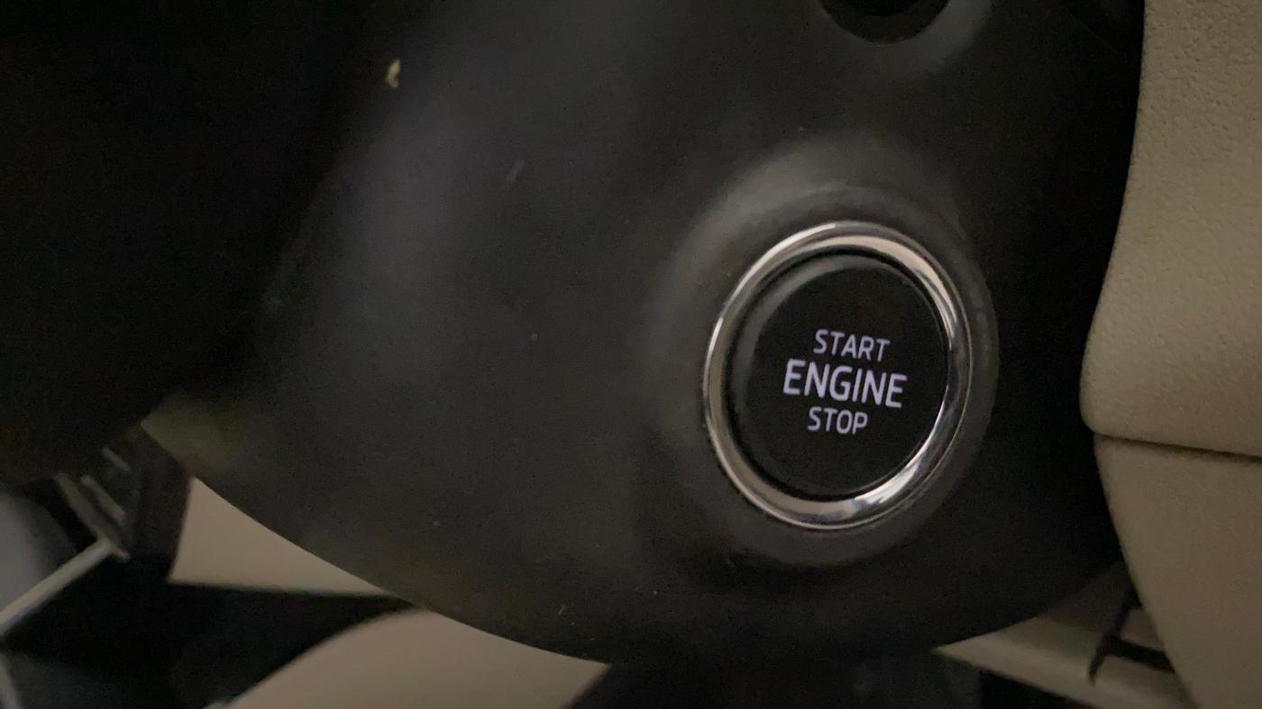 2022 Skoda SLAVIA STYLE 1.5L TSI DSG, Petrol, Automatic, 67,735 km, Keyless Start/ Stop Button
