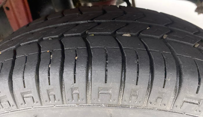 2017 Maruti Alto 800 LXI, Petrol, Manual, 11,646 km, Left Rear Tyre Tread