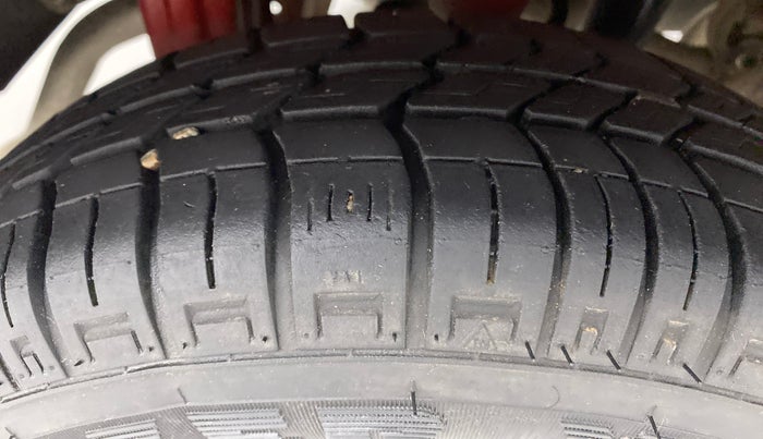 2017 Maruti Alto 800 LXI, Petrol, Manual, 11,646 km, Right Rear Tyre Tread