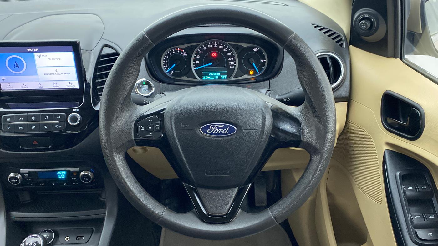 2018 Ford Figo Aspire 1.2 TITANIUM PETROL, Petrol, Manual, 27,312 km, Steering Wheel Close Up