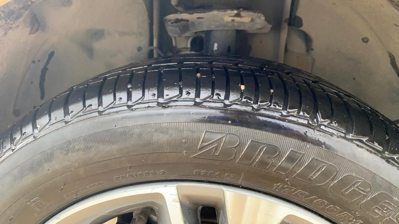 2022 Tata TIGOR XZA PLUS PETROL, Petrol, Automatic, 18,079 km, Left Front Tyre Tread