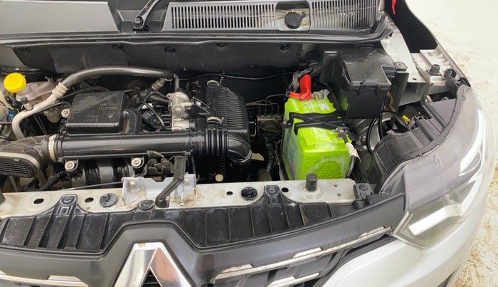 2020 Renault TRIBER RXZ, Petrol, Manual, 71,941 km, Engine View - Left