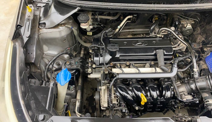 2015 Hyundai Elite i20 ASTA 1.2, Petrol, Manual, 1,09,732 km, Engine View - Right