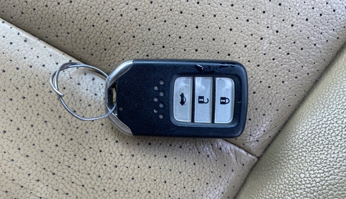 2015 Honda City 1.5L I-DTEC VX, Diesel, Manual, 65,236 km, Key Close Up