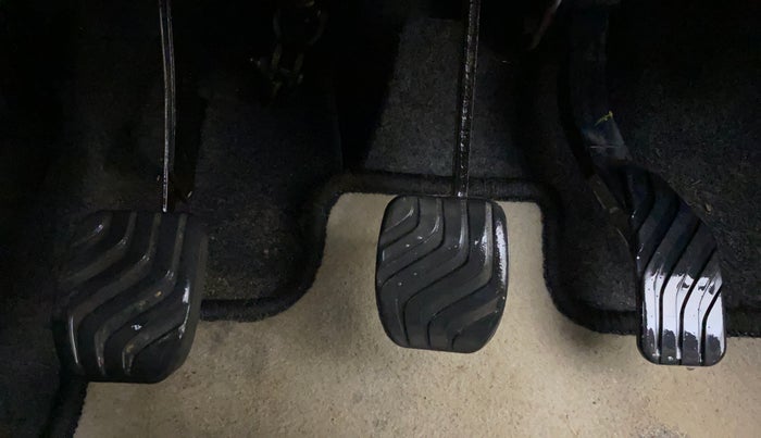 2019 Renault Kwid RXL, Petrol, Manual, 36,282 km, Pedals