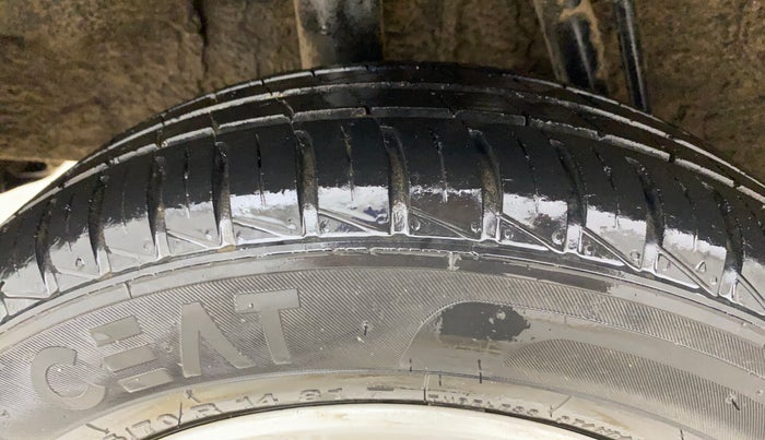 2019 Renault Kwid RXL, Petrol, Manual, 36,282 km, Right Rear Tyre Tread