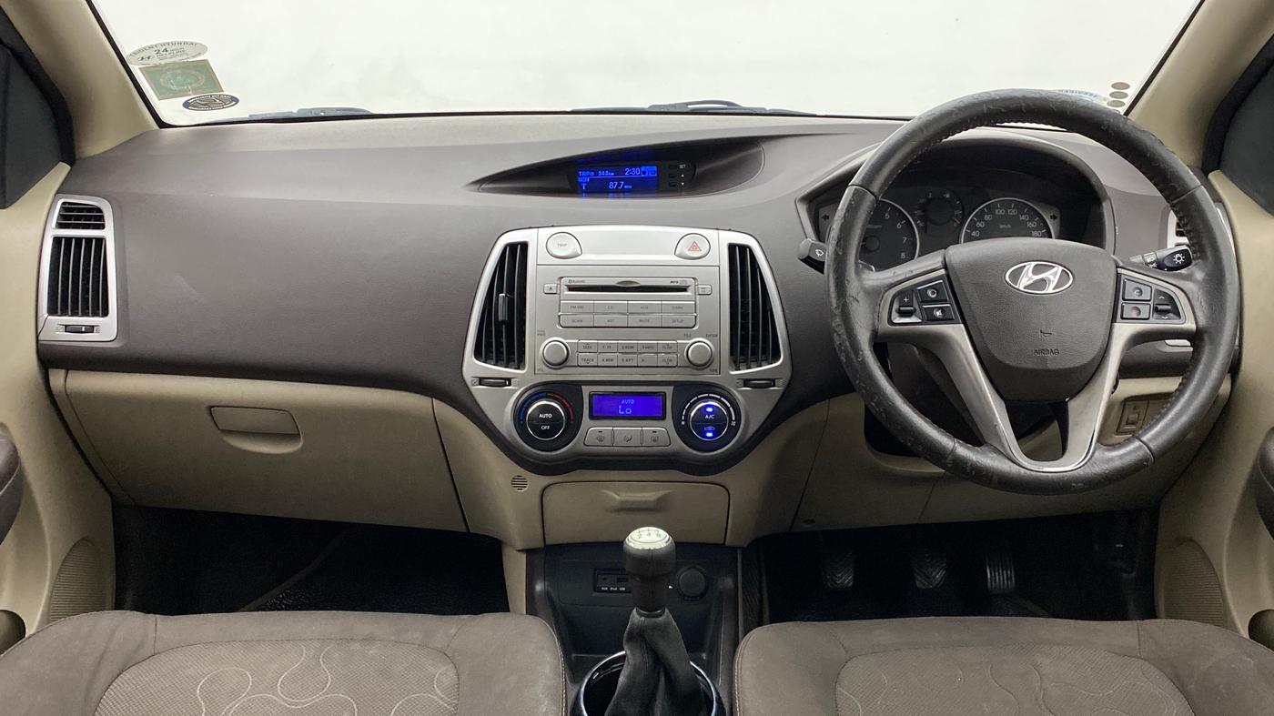 2011 Hyundai i20 SPORTZ 1.2 O, Petrol, Manual, 58,669 km, Dashboard