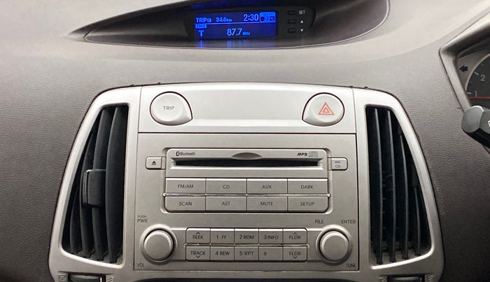 2011 Hyundai i20 SPORTZ 1.2 O, Petrol, Manual, 58,669 km, Infotainment System