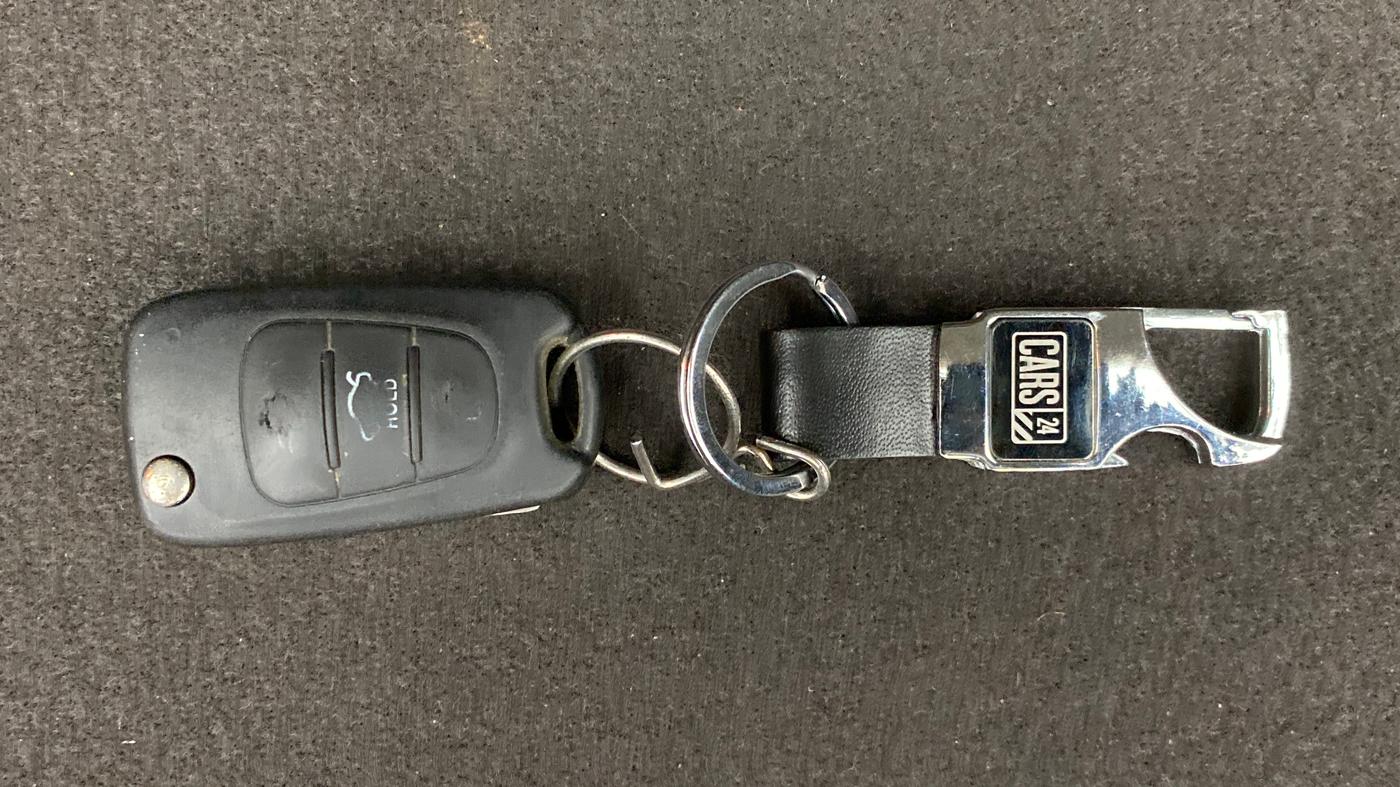 2011 Hyundai i20 SPORTZ 1.2 O, Petrol, Manual, 58,669 km, Key Close Up
