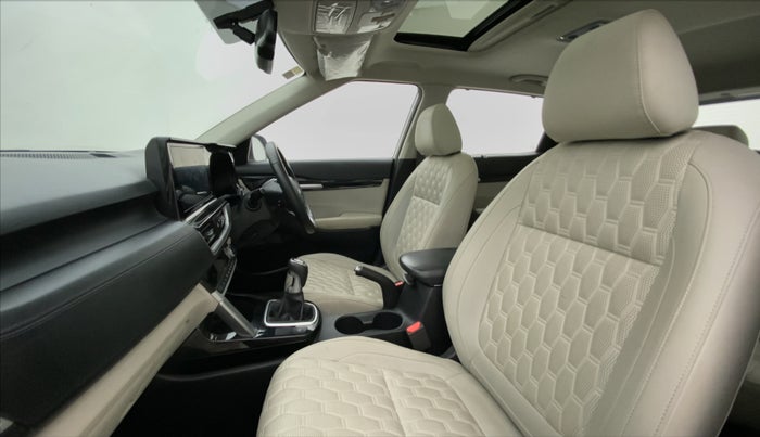2021 KIA SELTOS HTX 1.5 DIESEL, Diesel, Manual, 60,147 km, Right Side Front Door Cabin