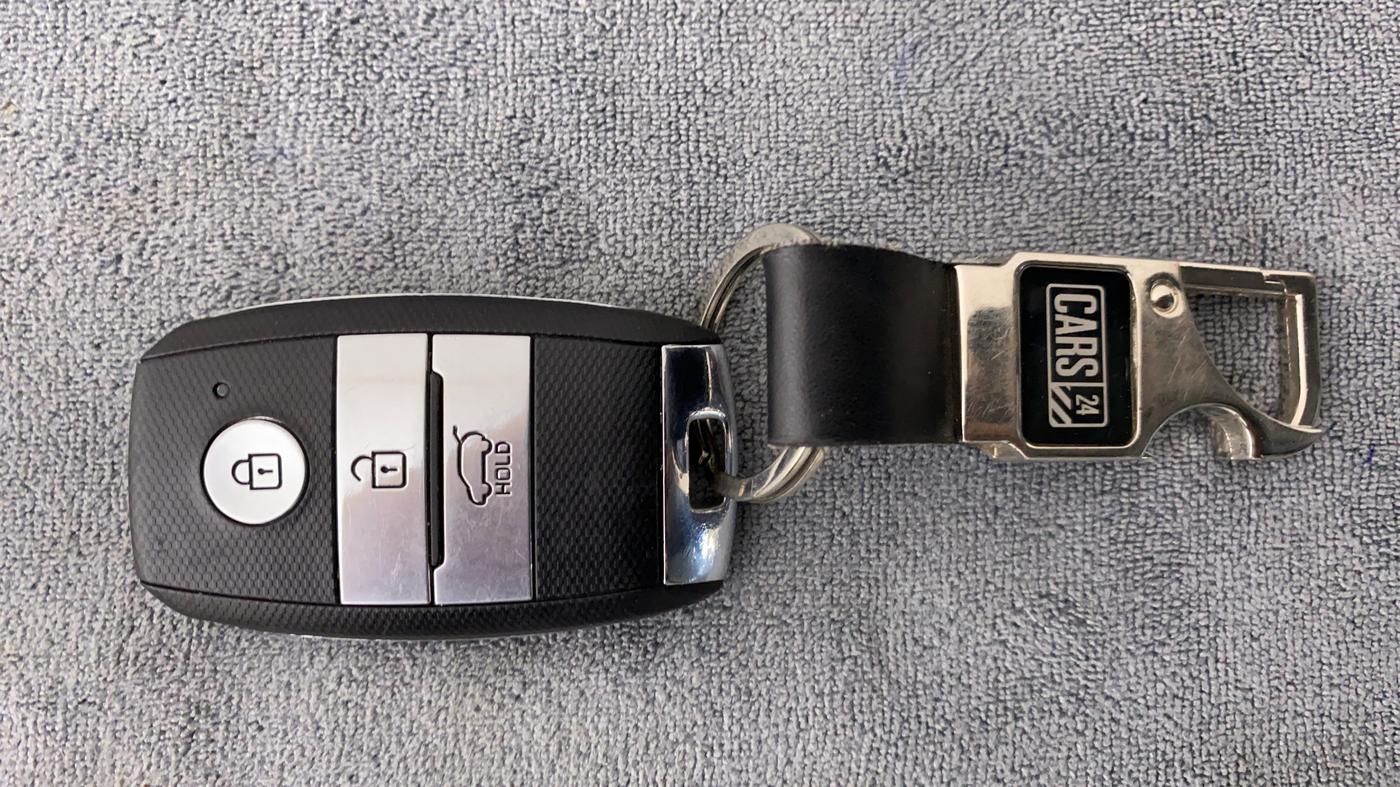 2021 KIA SELTOS HTX 1.5 DIESEL, Diesel, Manual, 60,147 km, Key Close Up