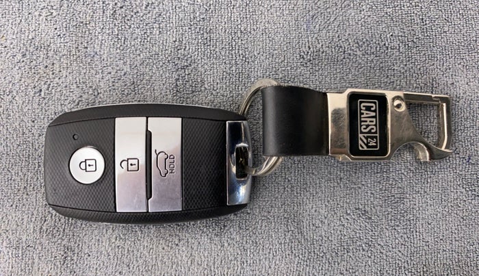 2021 KIA SELTOS HTX 1.5 DIESEL, Diesel, Manual, 60,147 km, Key Close Up