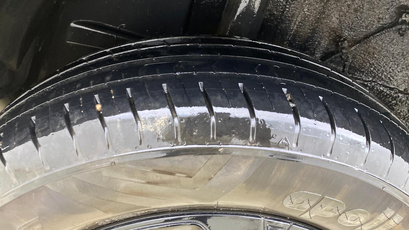 2022 Tata PUNCH ACCOMPLISHED MT, Petrol, Manual, 72,131 km, Right Rear Tyre Tread
