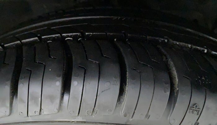 2018 Ford FREESTYLE TREND 1.2 TI-VCT, Petrol, Manual, 20,466 km, Left Front Tyre Tread