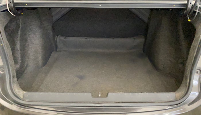 2018 Honda City 1.5L I-VTEC ZX CVT, Petrol, Automatic, 92,001 km, Boot Inside