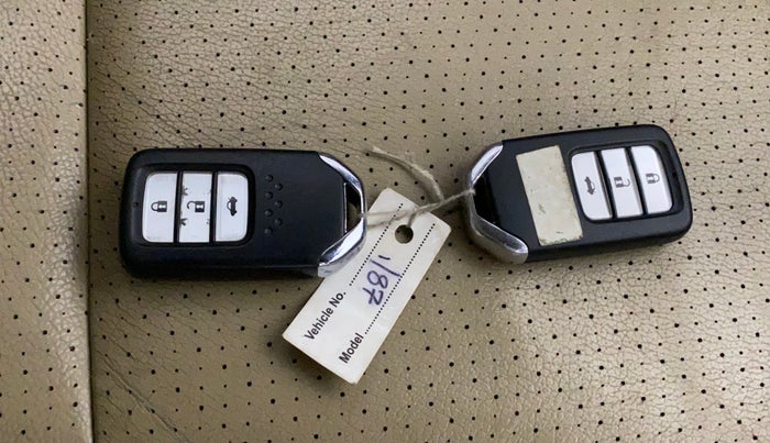 2018 Honda City 1.5L I-VTEC ZX CVT, Petrol, Automatic, 92,001 km, Key Close Up