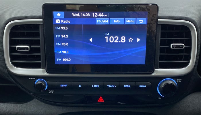 2022 Hyundai VENUE S+ 1.2, Petrol, Manual, 20,228 km, Infotainment System