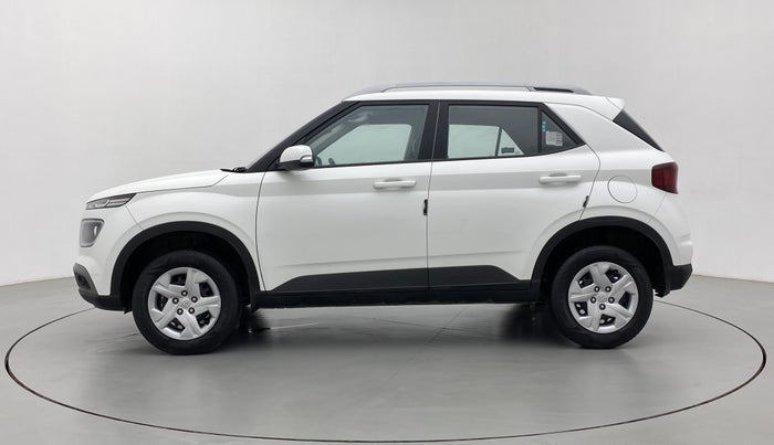 2022 Hyundai VENUE S+ 1.2, Petrol, Manual, 20,228 km, Left Side