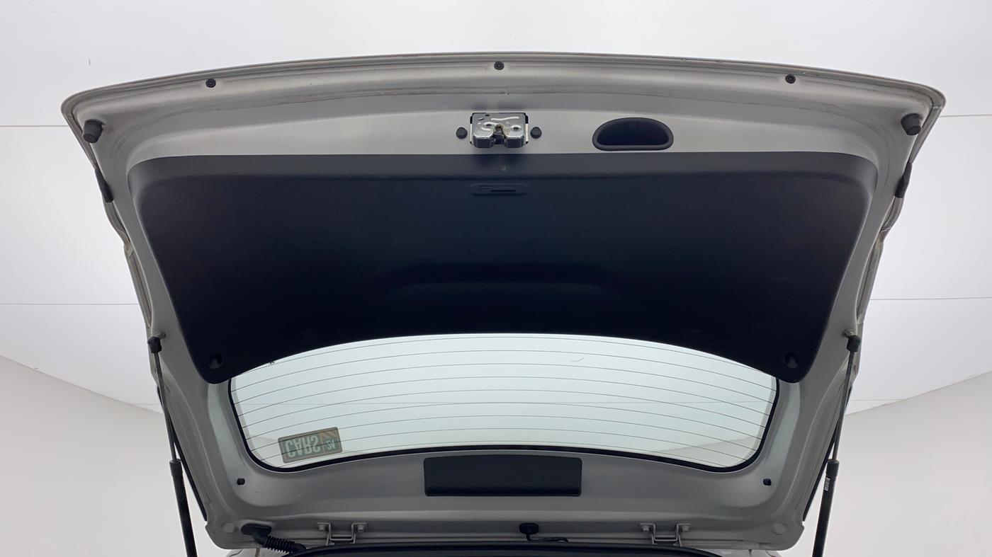2016 Hyundai Creta SX PLUS 1.6 PETROL, CNG, Manual, 37,051 km, Boot Door Open