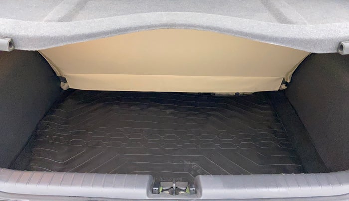 2021 Hyundai GRAND I10 NIOS ASTA AMT 1.2 KAPPA VTVT, Petrol, Automatic, 12,462 km, Boot Inside