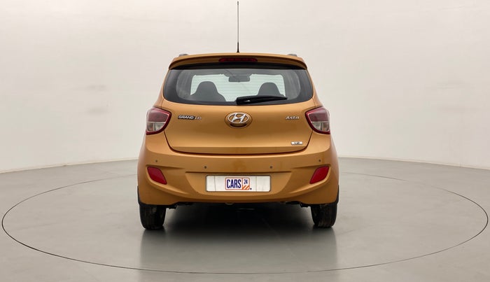 2016 Hyundai Grand i10 ASTA 1.2 (O) VTVT, Petrol, Manual, 66,057 km, Back/Rear