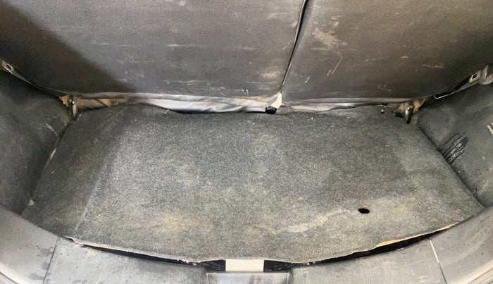 2015 Maruti Wagon R 1.0 LXI, Petrol, Manual, 78,805 km, Boot Inside