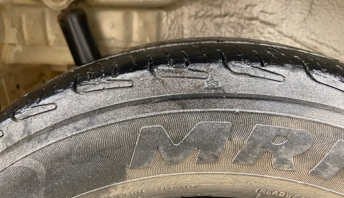 2015 Maruti Wagon R 1.0 LXI, Petrol, Manual, 78,805 km, Right Rear Tyre Tread