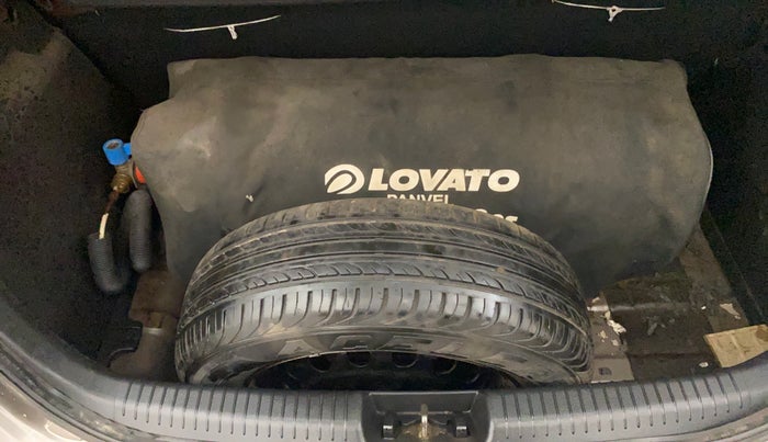 2013 Hyundai i20 ERA 1.2, CNG, Manual, 79,342 km, Boot Inside