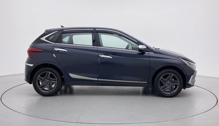 2021 Hyundai NEW I20 SPORTZ 1.5 MT, Diesel, Manual, 13,798 km, Right Side View
