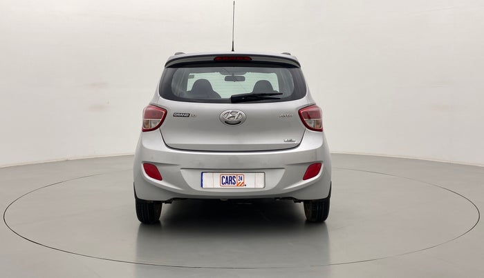 2016 Hyundai Grand i10 ASTA 1.2 (O) VTVT, Petrol, Manual, 27,659 km, Back/Rear