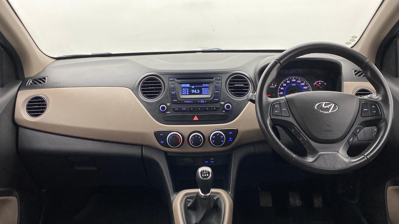 2016 Hyundai Grand i10 ASTA 1.2 (O) VTVT, Petrol, Manual, 27,659 km, Dashboard