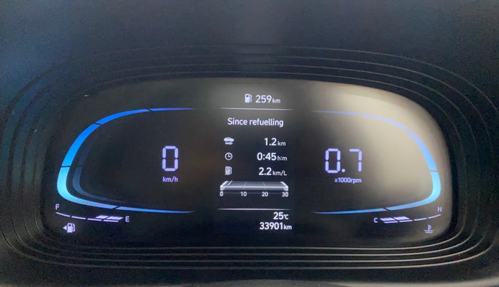 2022 Hyundai VENUE SX 1.2 PETROL, Petrol, Manual, 33,900 km, Odometer Image