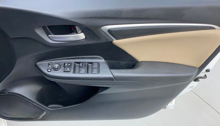 2019 Honda Jazz 1.2L I-VTEC VX EXCLUSIVE EDITION CVT, Petrol, Automatic, 81,105 km, Driver Side Door Panels Control
