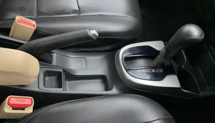 2019 Honda Jazz 1.2L I-VTEC VX EXCLUSIVE EDITION CVT, Petrol, Automatic, 81,105 km, Gear Lever